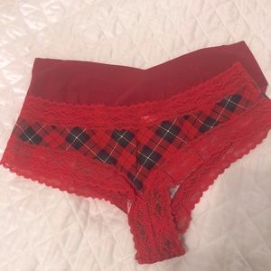 NWT Bundle of 2 Victoria’s Secret Cheeky Panties Red Large